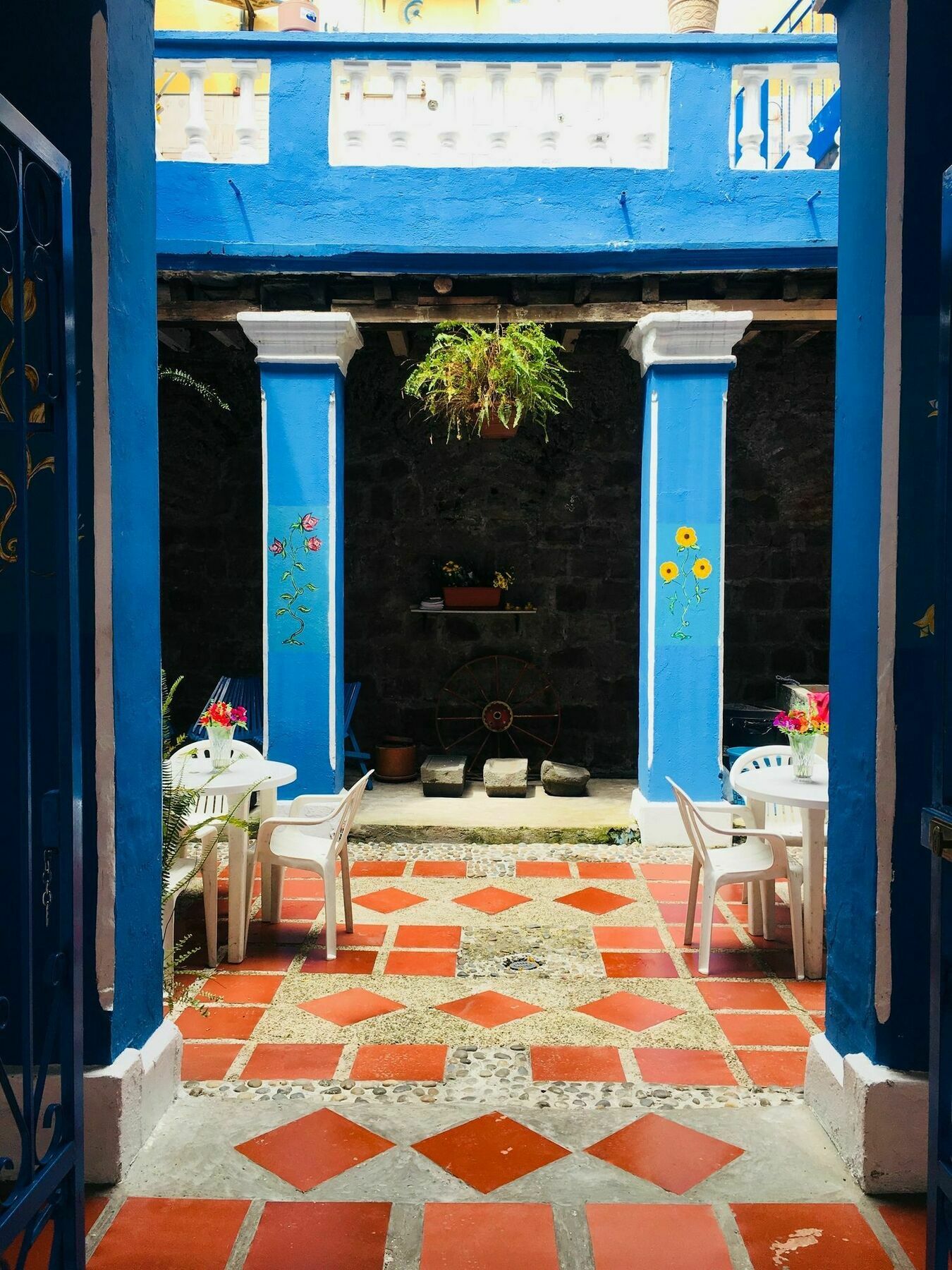 Hotel Blue Door Housing Historic Quito Esterno foto